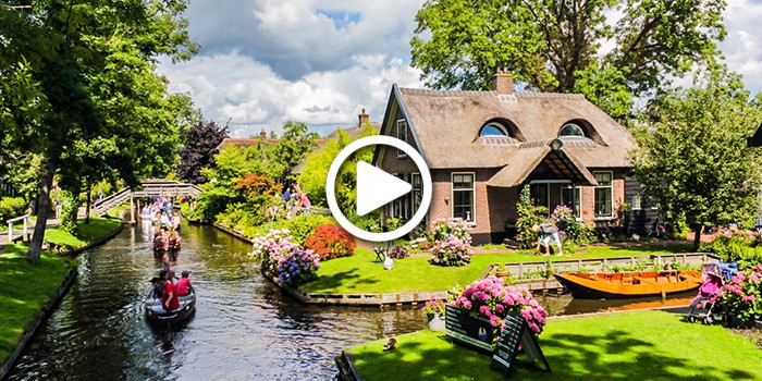 WATCH: The Enchanted Village Of Giethoorn Is Straight Out Of Fairy Tale! WATCH: The Enchanted Village Of Giethoorn Is Straight Out Of Fairy Tale!