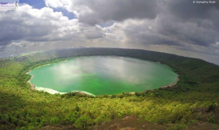 Lonar Crater: Hike Through The World’s Second Largest Crater Lonar Crater: Hike Through The World’s Second Largest Crater