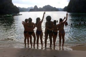 castaway-island-halong-bay-vietnam