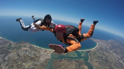 solo skydiving aff course student